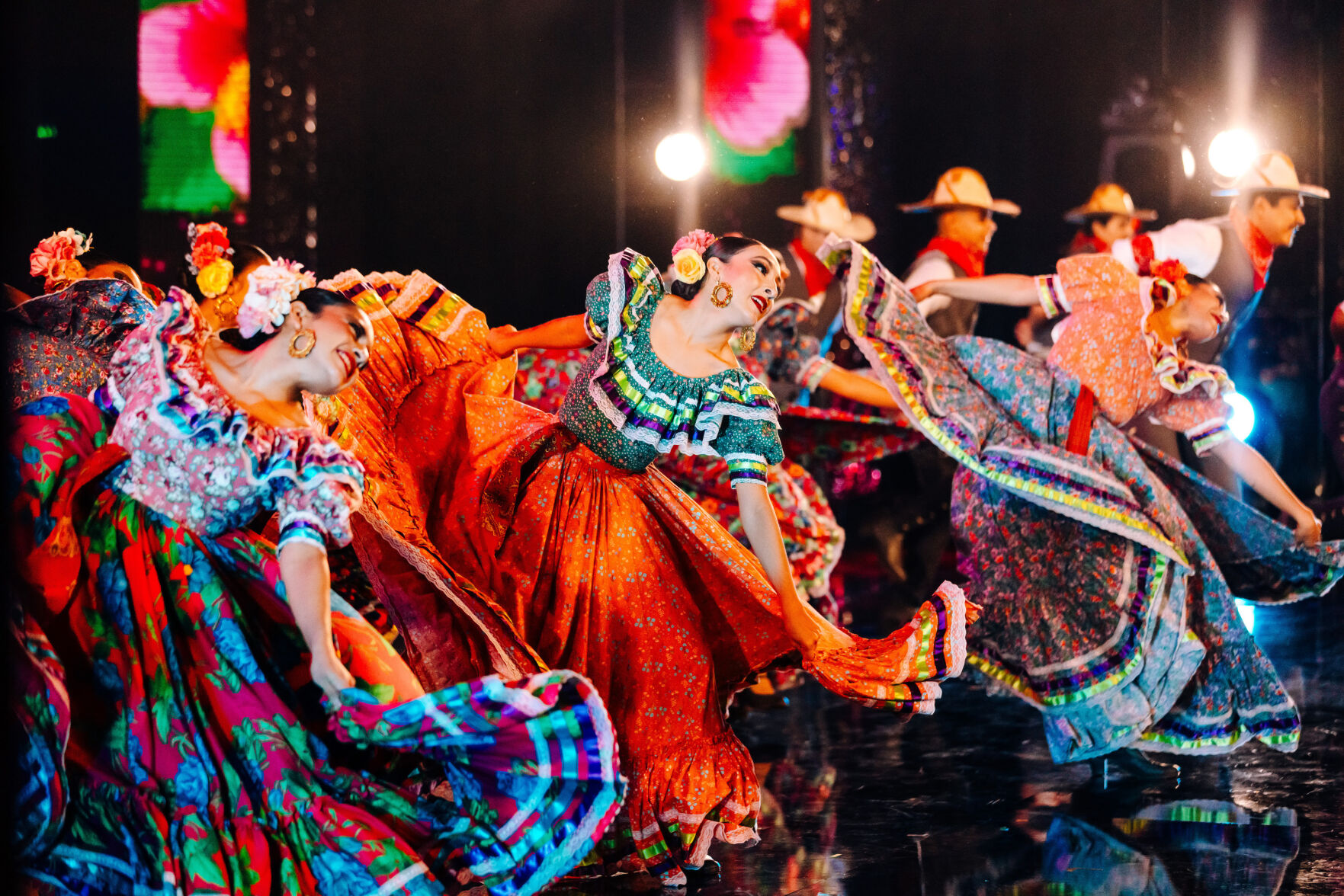 Open call to L.A. County-based artists to perform at the 65th annual L.A. County Holiday Celebration